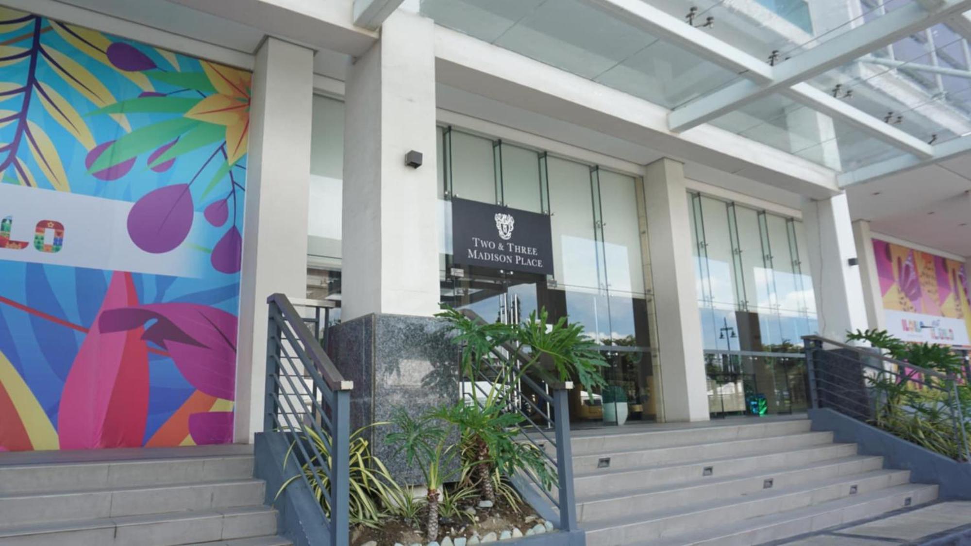 Deluxe Condo 2 Bedroom, 7Th Floor Room Bc In One Madison Tower 3, Megaworld Boulevard, Mandurriao Iloilo City, Philippines Exterior foto