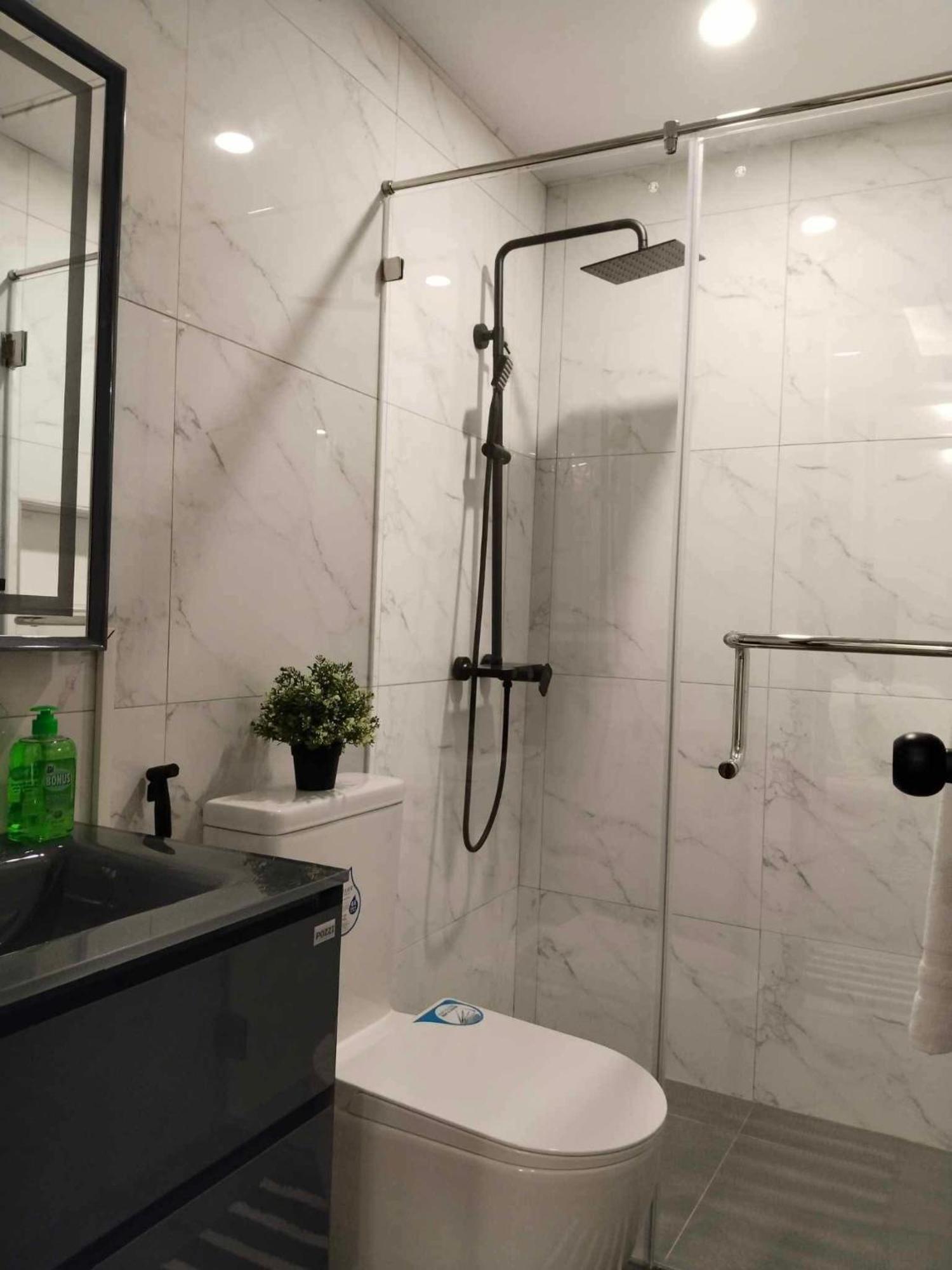 Deluxe Condo 2 Bedroom, 7Th Floor Room Bc In One Madison Tower 3, Megaworld Boulevard, Mandurriao Iloilo City, Philippines Exterior foto